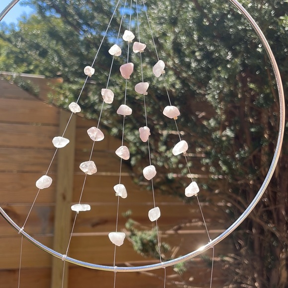 Rose 🌹 Quartz Suncatcher Natural Crystal Healing Window Decor - Picture 6 of 8